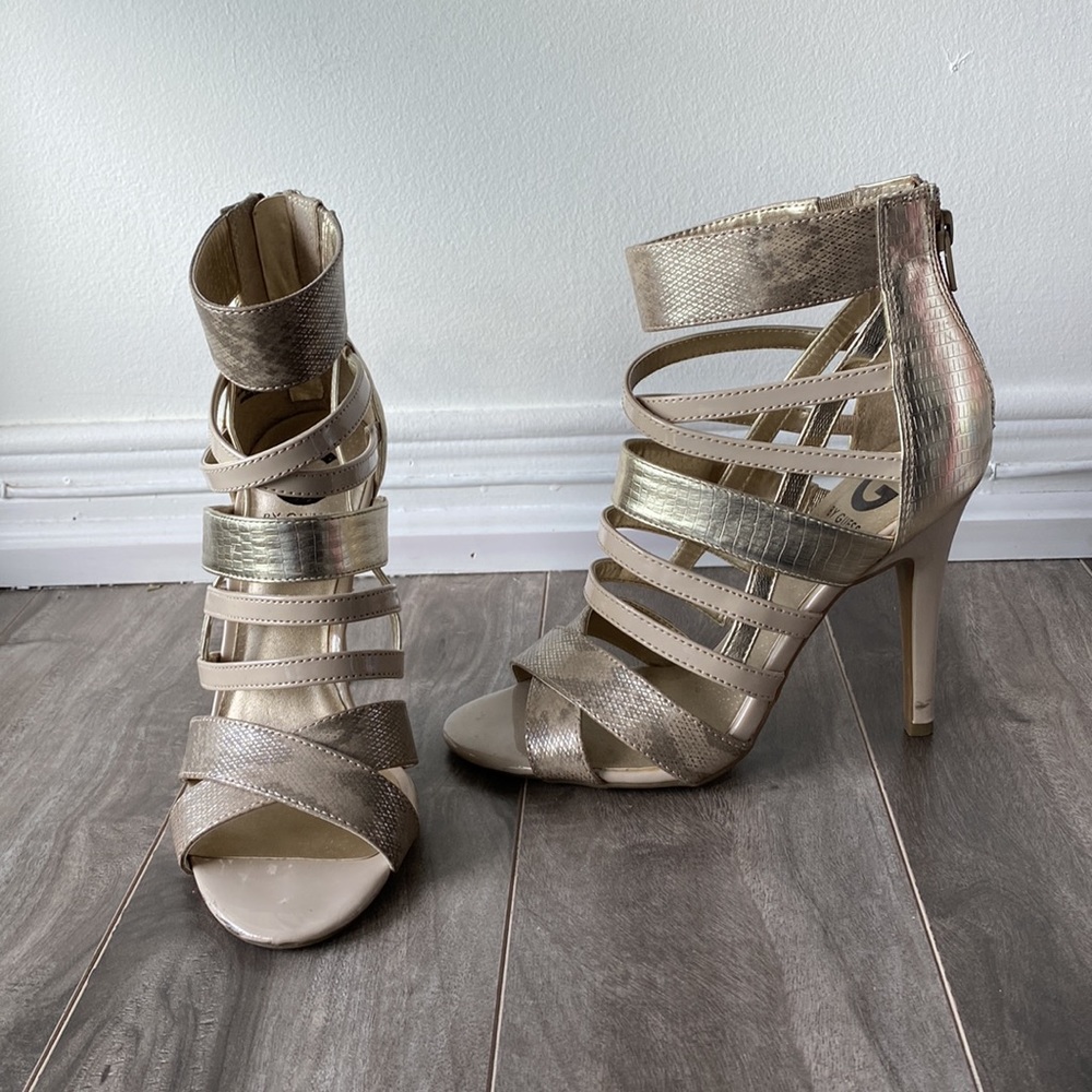 Women’s G by Guess zippered heels - Picture 9 of 12